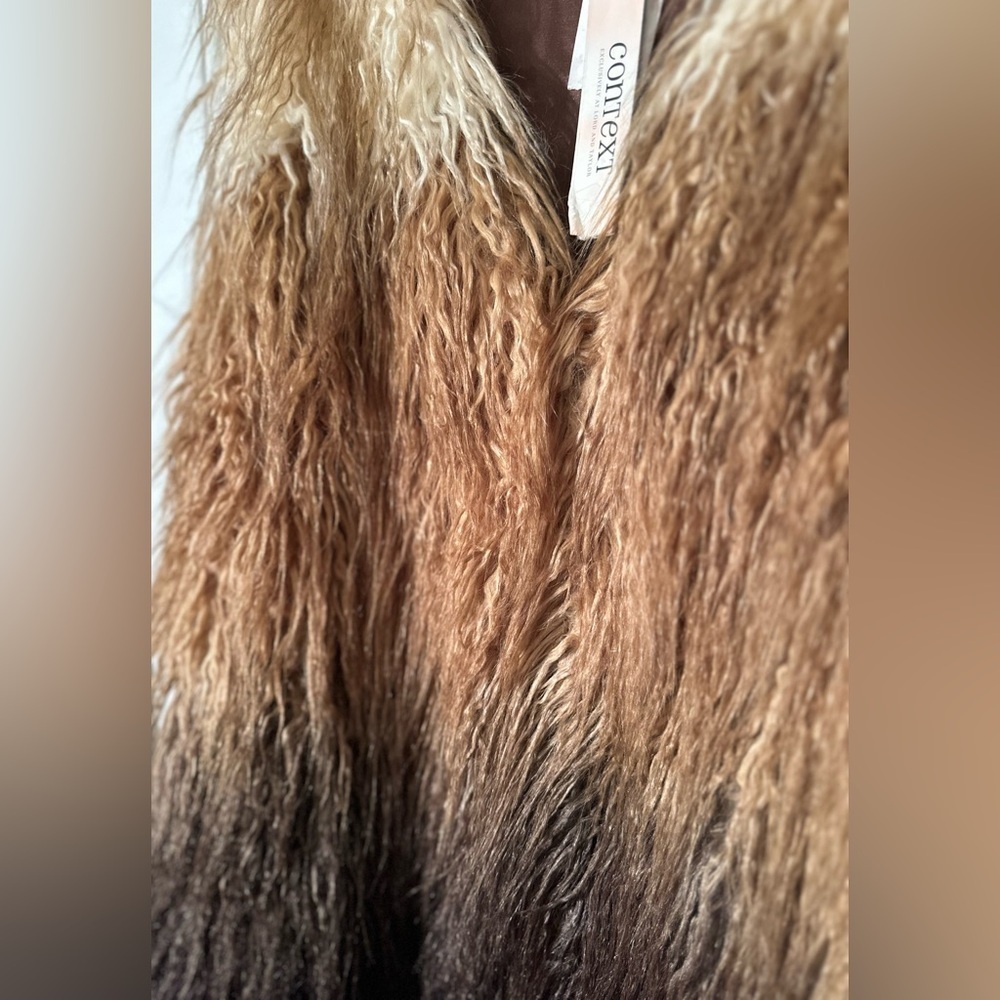 Ombré Shaggy Faux Fur Mob Wife Grunge Vest M Latte Gradient Boho Statement Layer - Picture 10 of 12